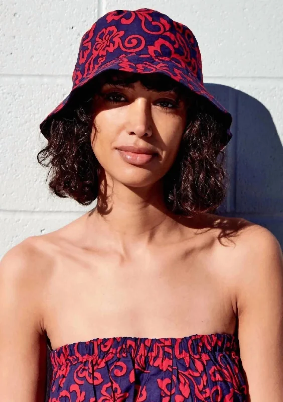 Aloha Floral Bucket Hat In Navy/scarlet