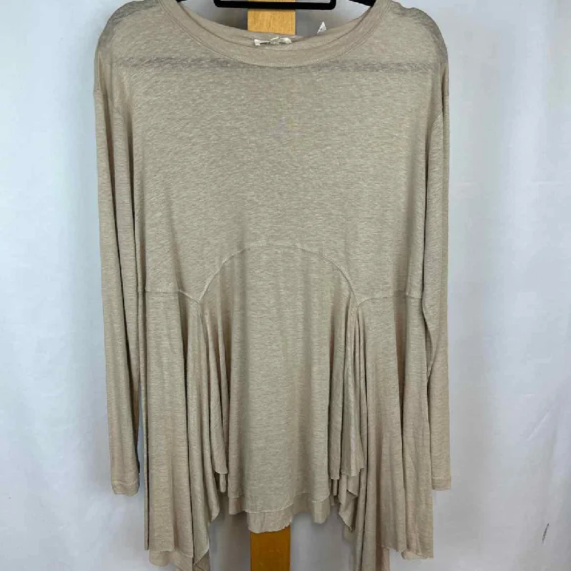 Easel Women's Size S Beige Solid Tunic