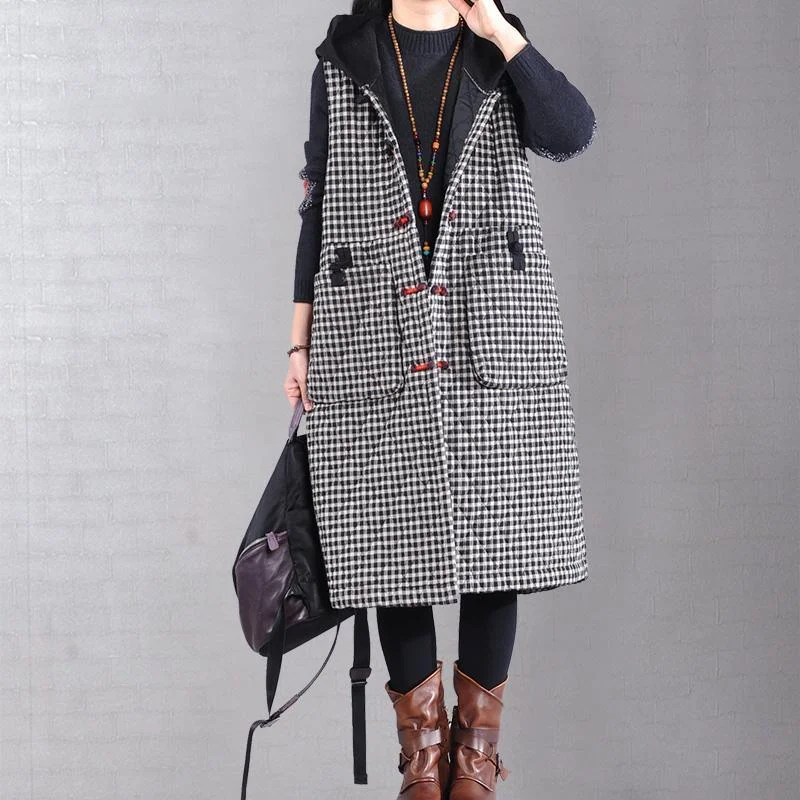 Warm black plaid winter outwear plus size winter jacket hooded sleeveless winter outwear