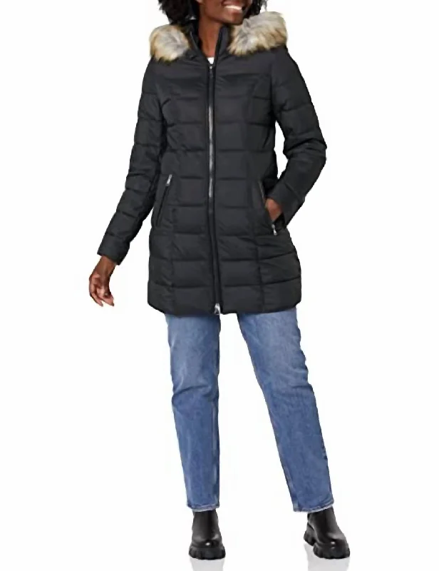 Women's Stretch 3/4 Puffer Jacket With Faux Fur Striped Hood In Black