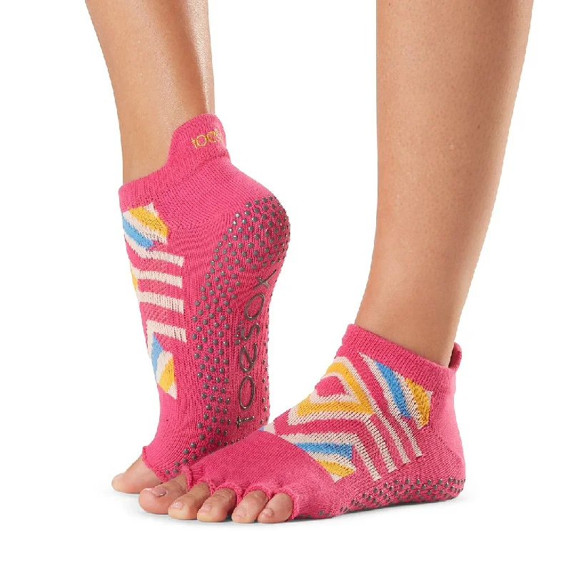 Low Rise Half Toe Grip Socks - Bon Voyage (Barre / Pilates)